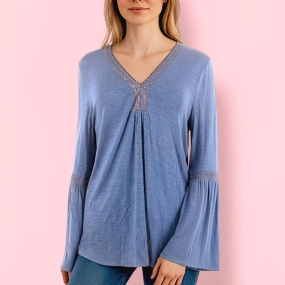 🧡Cupio Long, Bell Split- Sleeve Top With Embroidered Details